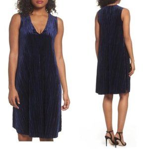 CAARA Navy Blue Velvet Sleeveless Shift Tunic Dress